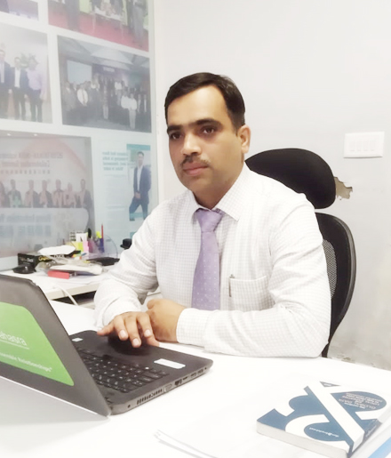 Maneesh Tiwari